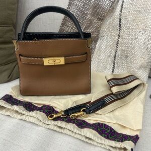 Tory Burch Lee Radziwill bag with Gold Hardware